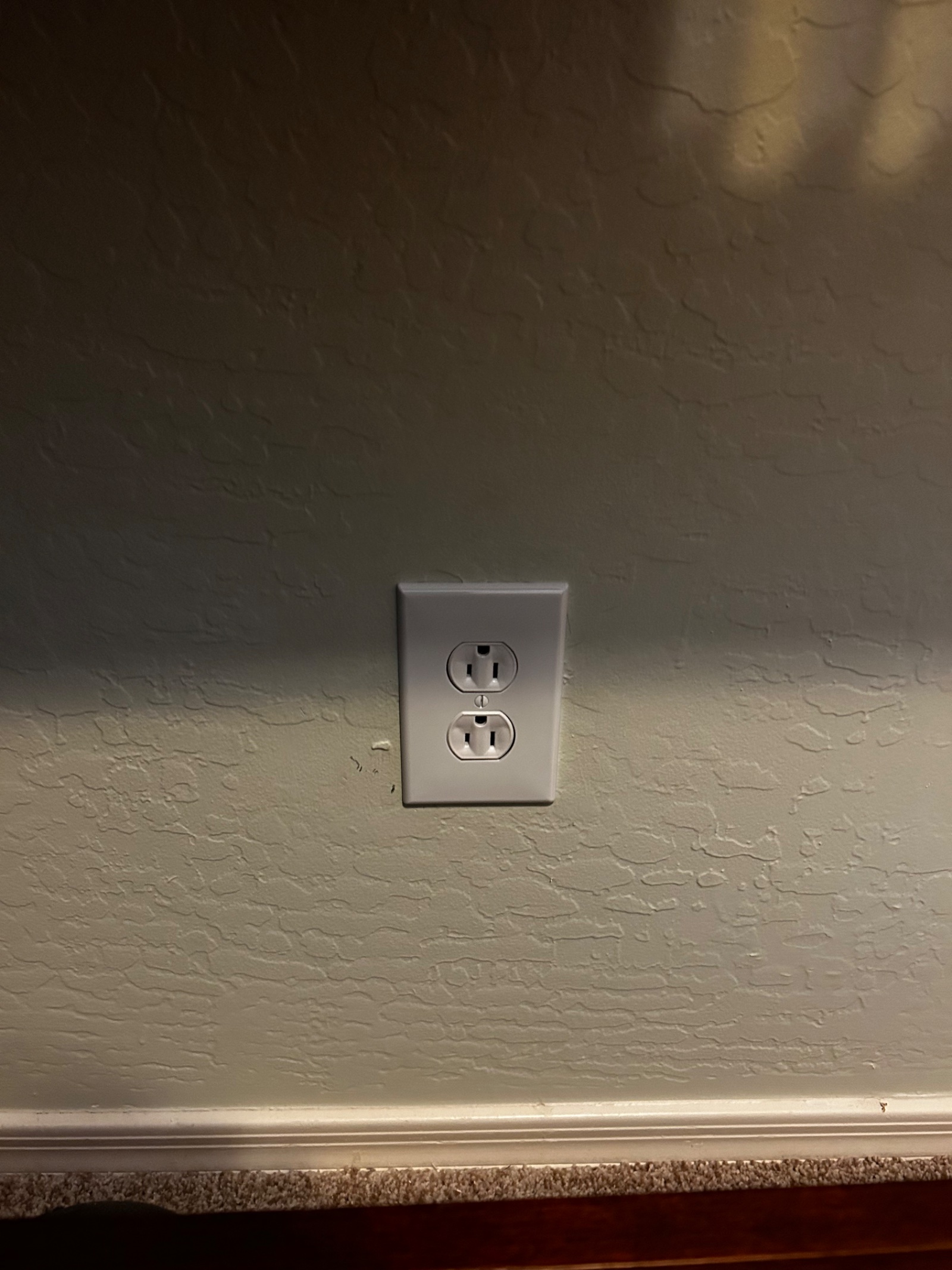 Remove old 20 amp outlet to a new non tamper outlet with new cover on a job site in Phoenix, AZ